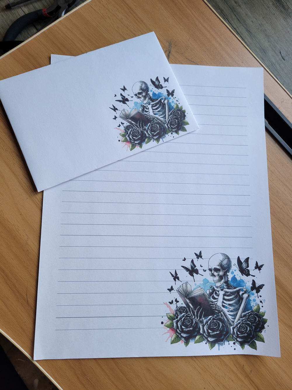 💀NEW💀 24pc Skeleton & Rose Lined Stationery Set - Gothic Skull Design
